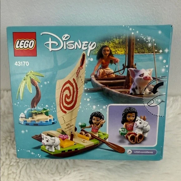 LEGO 43170 Disney Moana's Island Voyage Set - Picture 2 of 2